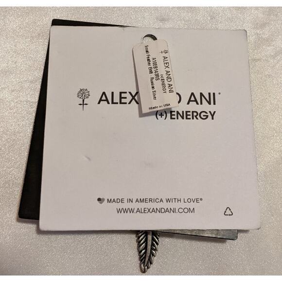 Alex and Ani SMALL FEATHER Charm Bangle Bracelet NWT Rafaelian Silver Adjustable - Picture 3 of 3